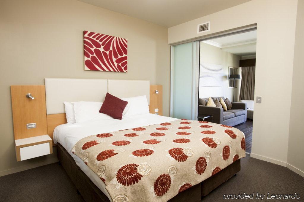 Grand Hotel And Apartments Townsville Zewnętrze zdjęcie